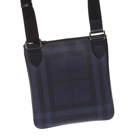 sacoche burberry bleu|burberry pouch men's.